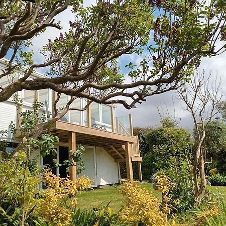 Curlews Cottage - House With 3 Bedrooms And Garden - Walking Distance To The Beach Perranporth Buitenkant foto